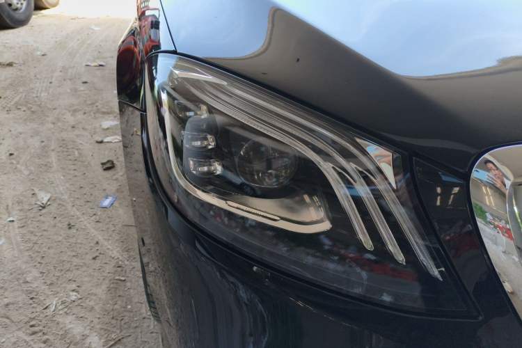 Used Mercedes-Benz S-Class 2020 S 350 L Business Class Ultimate Edition Right Front Headlight