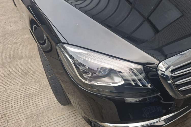 Used Mercedes-Benz S-Class 2020 S 350 L Business Class Ultimate Edition Right Front Headlight