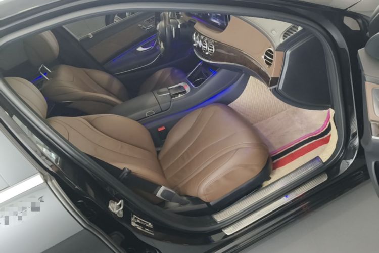 Used Mercedes-Benz S-Class 2020 S 350 L Exclusive Edition Prestige Collection Right Front Seat