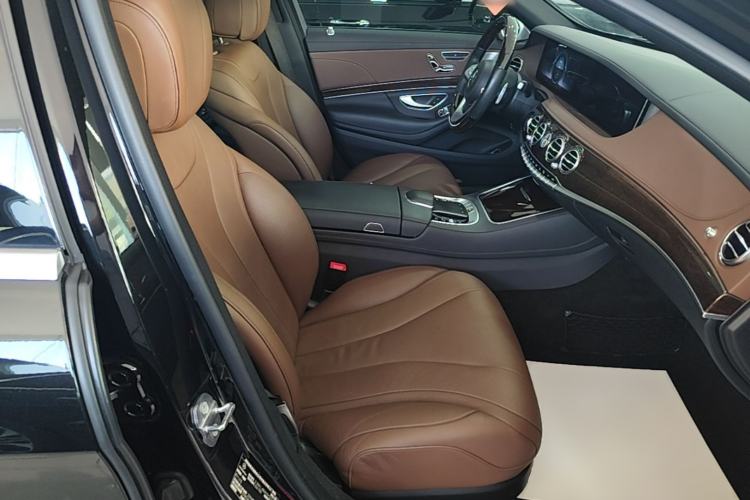 Used Mercedes-Benz S-Class 2020 S 350 L Business Class Ultimate Edition Right Front Seat