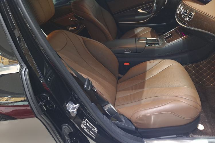 Used Mercedes-Benz S-Class 2020 S 350 L Exclusive Edition Prestige Collection Right Front Seat