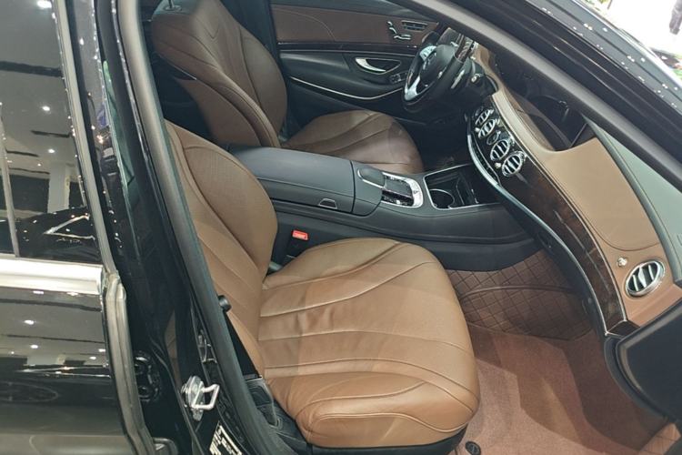 Used Mercedes-Benz S-Class 2020 S 350 L Exclusive Edition Prestige Collection Right Front Seat