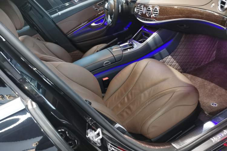 Used Mercedes-Benz S-Class 2020 S 350 L Business Class Ultimate Edition Right Front Seat