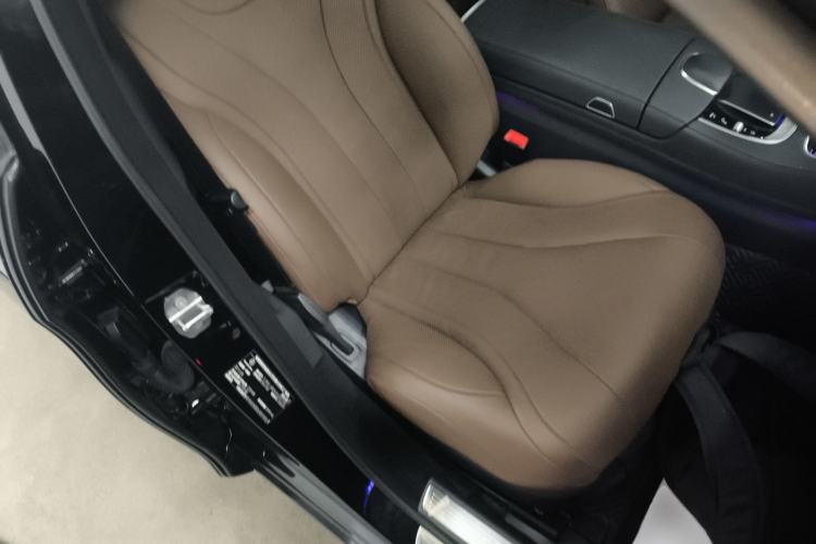 Used Mercedes-Benz S-Class 2020 S 350 L Business Class Ultimate Edition Right Front Seat