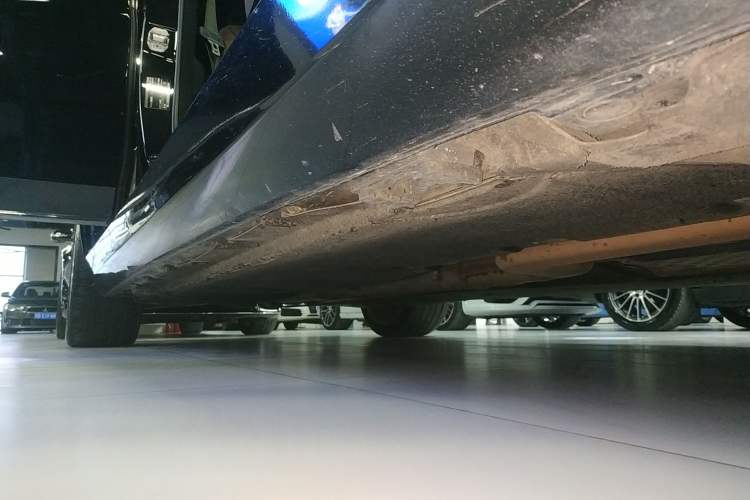 Used Mercedes-Benz S-Class 2020 S 350 L Business Class Ultimate Edition Right Side Sill
