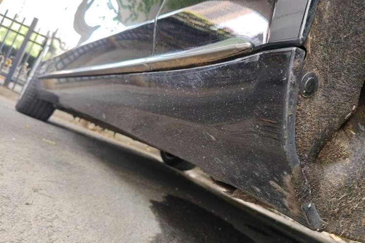 Used Mercedes-Benz S-Class 2020 S 350 L Business Class Ultimate Edition Right Side Sill