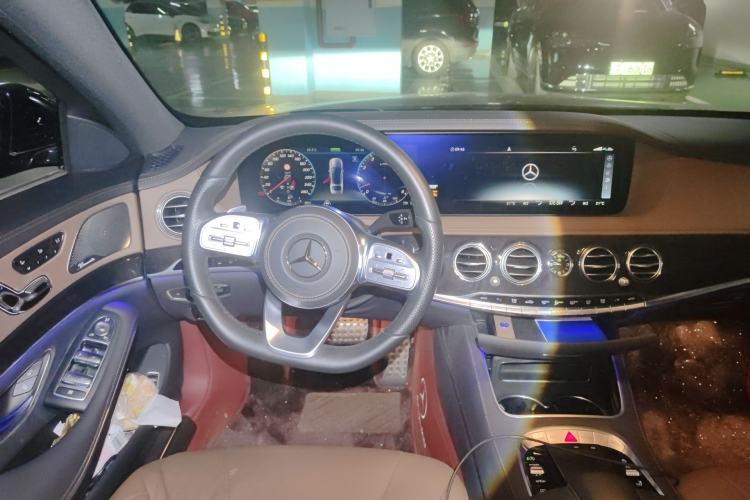 Used Mercedes-Benz S-Class 2020 S 450 L 4MATIC Exclusive Edition Steering Wheel