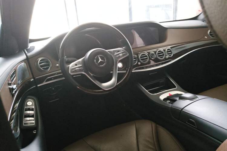 Used Mercedes-Benz S-Class 2020 S 350 L Exclusive Edition Prestige Collection Steering Wheel