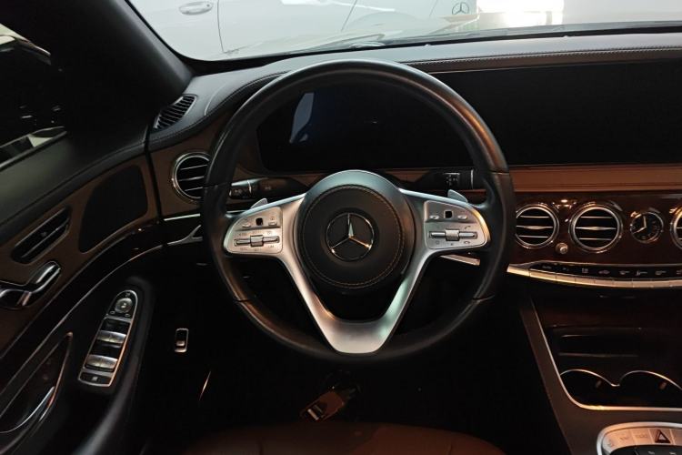 Used Mercedes-Benz S-Class 2020 S 350 L Business Class Ultimate Edition Steering Wheel