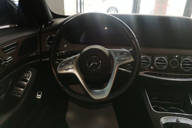 Used Mercedes-Benz S-Class 2020 S 350 L Business Class Ultimate Edition Steering Wheel