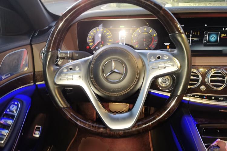 Used Mercedes-Benz S-Class 2020 S 350 L Exclusive Edition Prestige Collection Steering Wheel