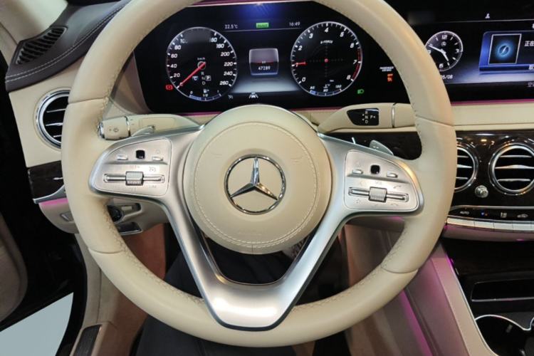 Used Mercedes-Benz S-Class 2020 S 350 L Business Class Ultimate Edition Steering Wheel