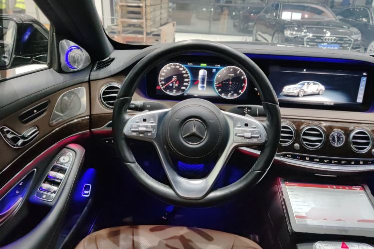 Used Mercedes-Benz S-Class 2020 S 350 L Business Class Ultimate Edition Steering Wheel