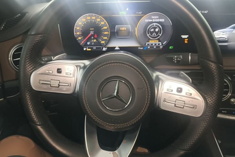 Used Mercedes-Benz S-Class 2020 S 450 L 4MATIC Exclusive Edition Steering Wheel