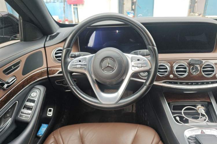 Used Mercedes-Benz S-Class 2020 S 350 L Business Class Ultimate Edition Steering Wheel