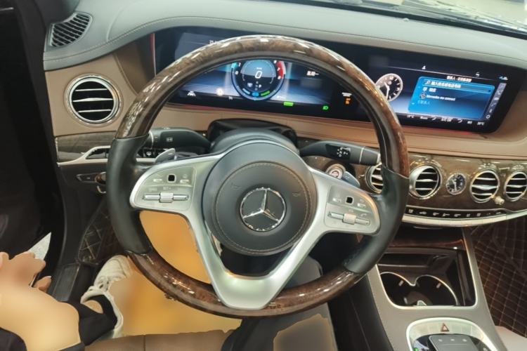 Used Mercedes-Benz S-Class 2020 S 350 L Exclusive Edition Prestige Collection Steering Wheel