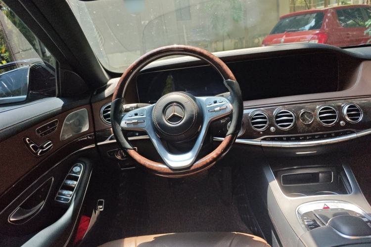 Used Mercedes-Benz S-Class 2020 S 350 L Exclusive Edition Prestige Collection Steering Wheel