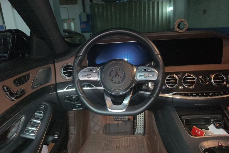 Used Mercedes-Benz S-Class 2020 S 450 L 4MATIC Exclusive Edition Steering Wheel