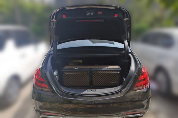 Used Mercedes-Benz S-Class 2020 S 450 L 4MATIC Exclusive Edition Trunk
