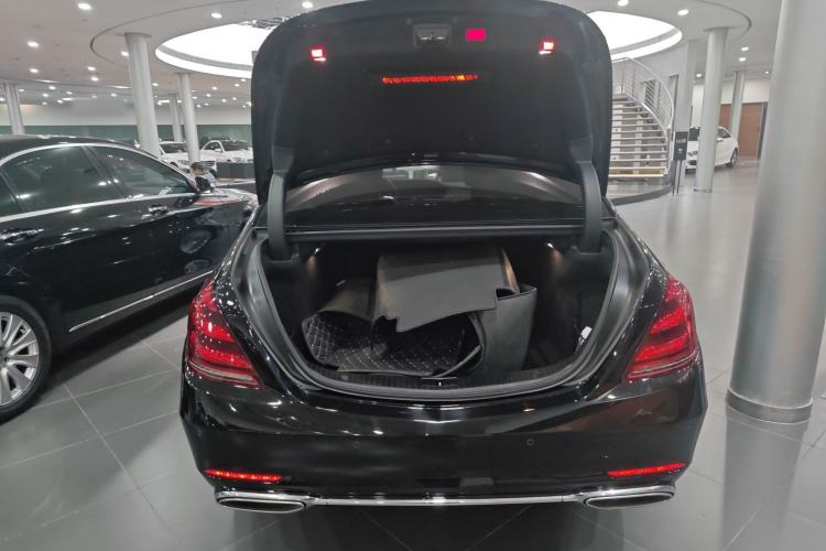 Used Mercedes-Benz S-Class 2020 S 350 L Business Class Ultimate Edition Trunk