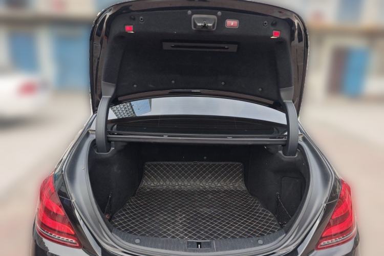 Used Mercedes-Benz S-Class 2020 S 350 L Business Class Ultimate Edition Trunk