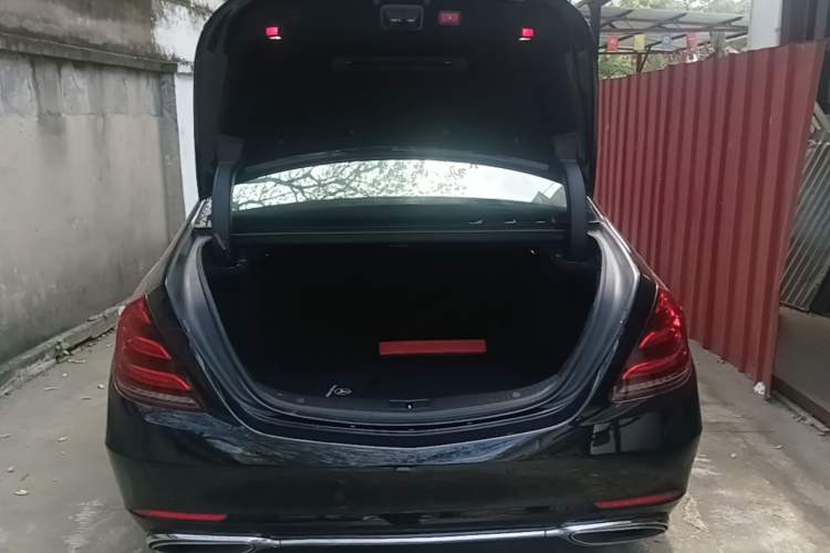 Used Mercedes-Benz S-Class 2020 S 350 L Business Class Ultimate Edition Trunk