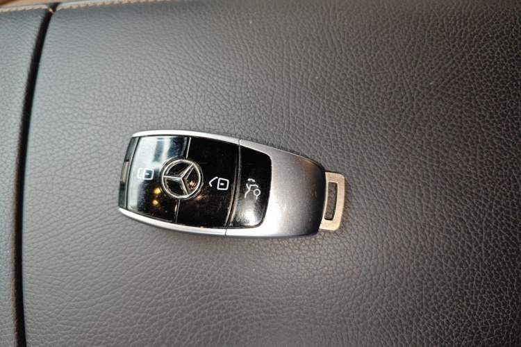 Used Mercedes-Benz S-Class 2020 S 350 L Business Class Ultimate Edition Vehicle Key