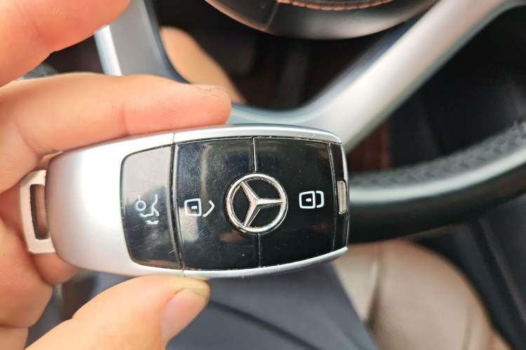 Used Mercedes-Benz S-Class 2020 S 350 L Business Class Ultimate Edition Vehicle Key