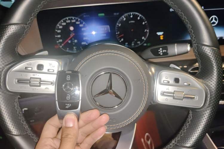 Used Mercedes-Benz S-Class 2020 S 450 L 4MATIC Exclusive Edition Vehicle Key
