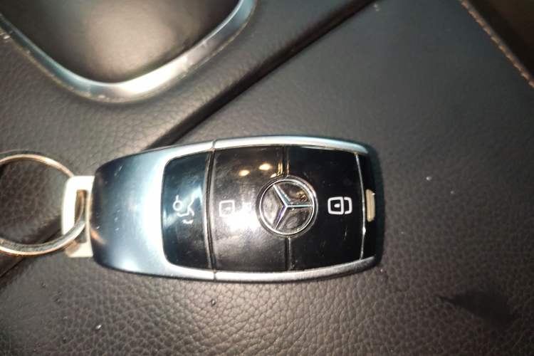 Used Mercedes-Benz S-Class 2020 S 350 L Business Class Ultimate Edition Vehicle Key