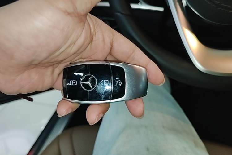 Used Mercedes-Benz S-Class 2020 S 350 L Business Class Ultimate Edition Vehicle Key