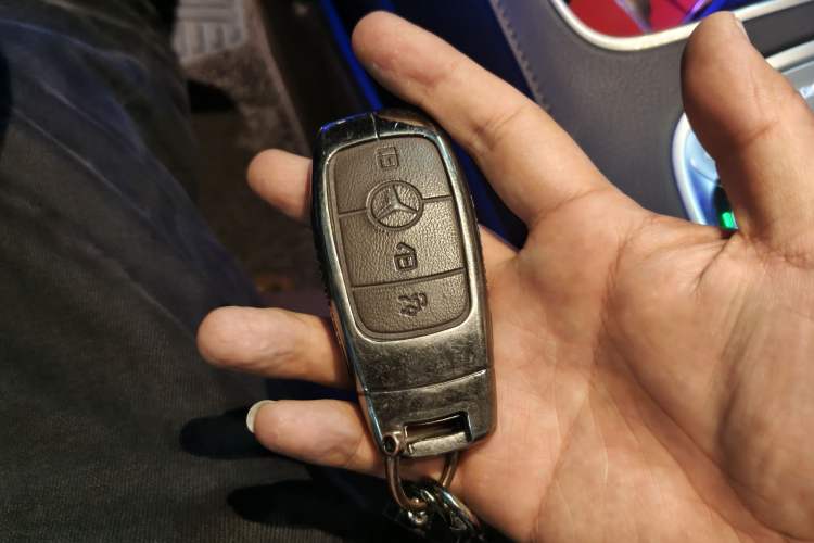 Used Mercedes-Benz S-Class 2020 S 450 L 4MATIC Exclusive Edition Vehicle Key