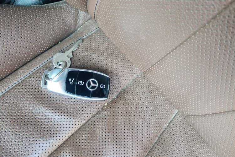 Used Mercedes-Benz S-Class 2020 S 350 L Business Class Ultimate Edition Vehicle Key