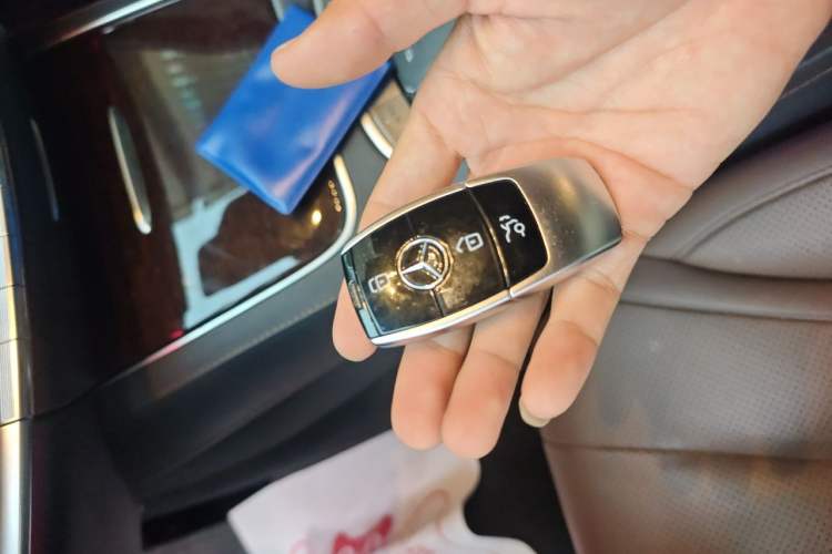Used Mercedes-Benz S-Class 2020 S 350 L Business Class Ultimate Edition Vehicle Key