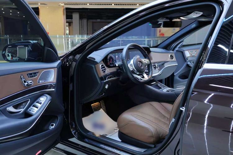 Used Mercedes-Benz S-Class 2020 S 450 L 4MATIC Exclusive Edition Interior 1