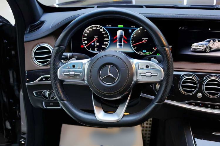 Used Mercedes-Benz S-Class 2020 S 450 L 4MATIC Exclusive Edition Steering Wheel