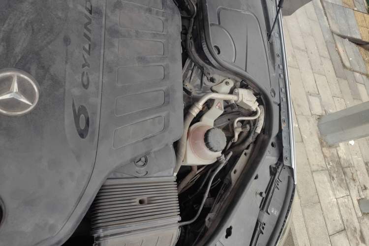 Used Mercedes-Benz S-Class 2020 S 350 L Business Class Ultimate Edition Engine Bay Left