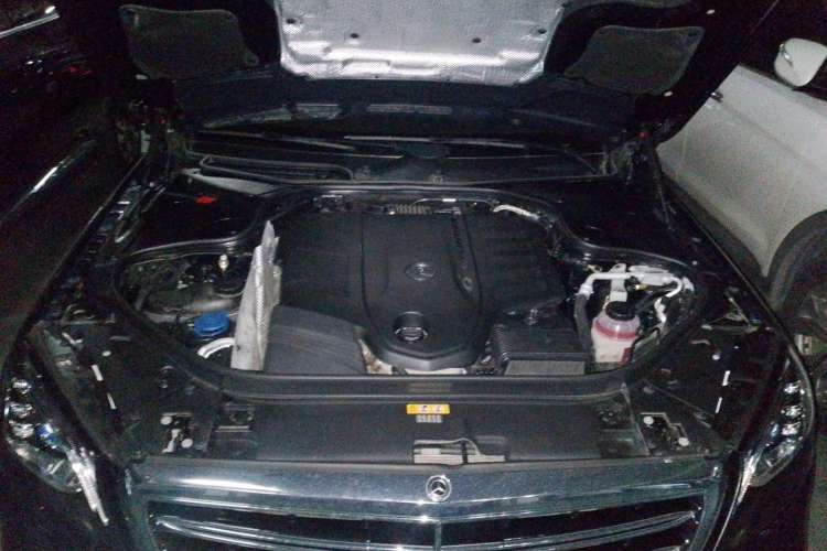 Used Mercedes-Benz S-Class 2020 S 350 L Exclusive Edition Prestige Collection Engine Bay