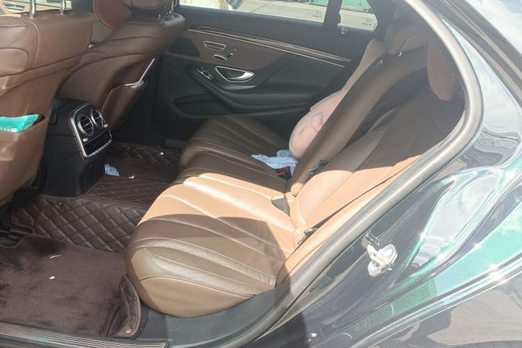 Used Mercedes-Benz S-Class 2020 S 350 L Business Class Ultimate Edition Interior 4