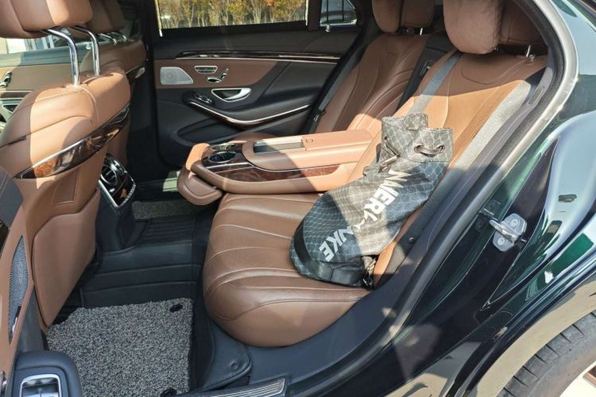 Used Mercedes-Benz S-Class 2020 S 350 L Exclusive Edition Prestige Collection Left Rear Seat