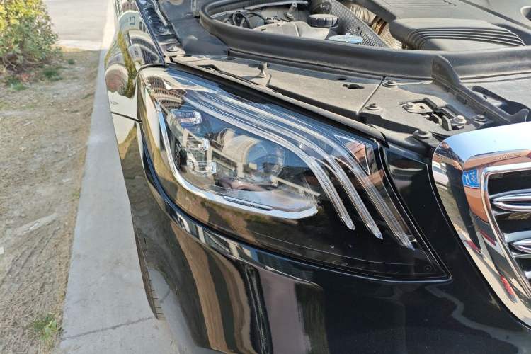 Used Mercedes-Benz S-Class 2020 S 350 L Exclusive Edition Prestige Collection Right Front Headlight
