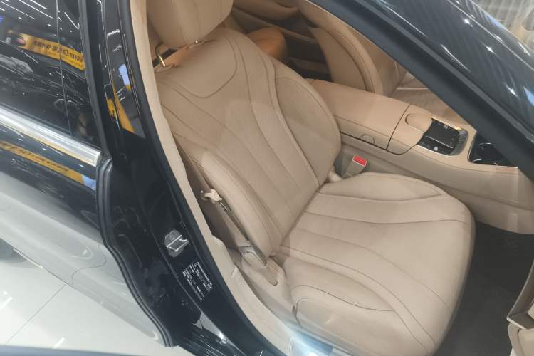 Used Mercedes-Benz S-Class 2020 S 350 L Exclusive Edition Prestige Collection Right Front Seat