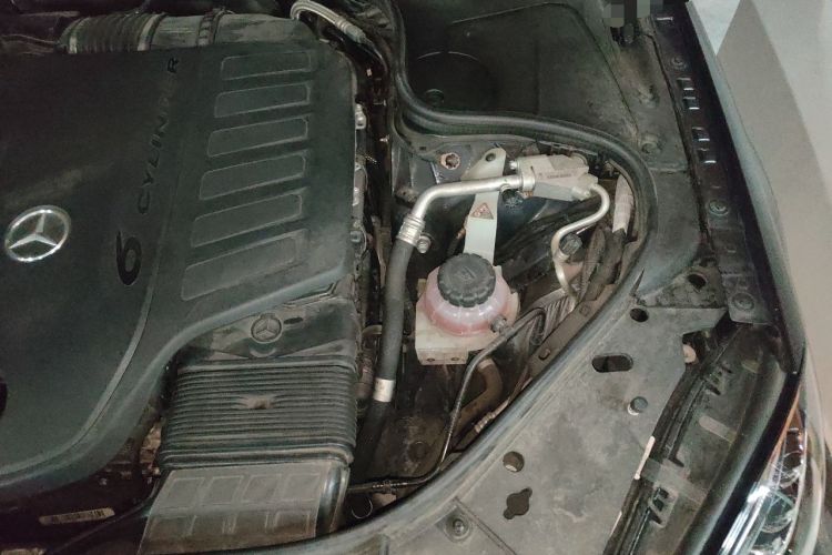 Used Mercedes-Benz S-Class 2020 S 350 L Business Class Ultimate Edition Engine Bay Left