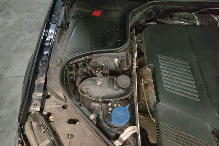 Used Mercedes-Benz S-Class 2020 S 350 L Business Class Ultimate Edition Engine Bay Right