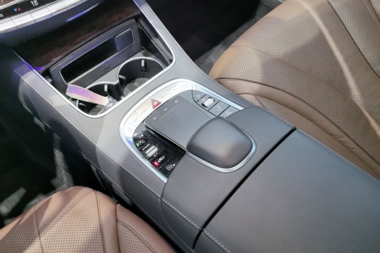Used Mercedes-Benz S-Class 2020 S 350 L Business Class Ultimate Edition Interior 1