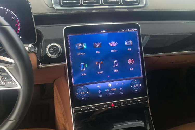Used Mercedes-Benz S-Class 2021 Restyled S 400 L Luxury Edition Audio And AC Panel