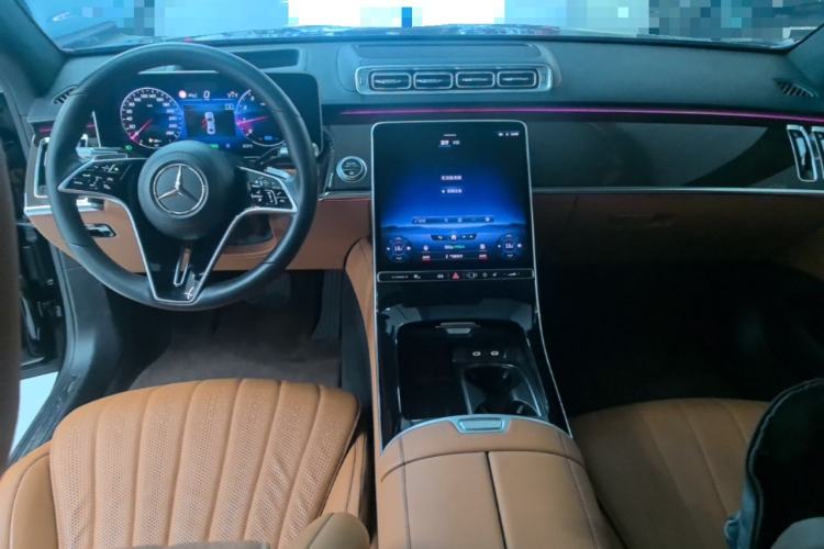 Used Mercedes-Benz S-Class 2021 S 400 L Luxury Model Center Console