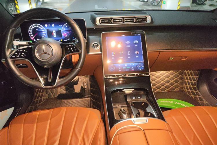 Used Mercedes-Benz S-Class 2021 S 400 L Business Model Center Console