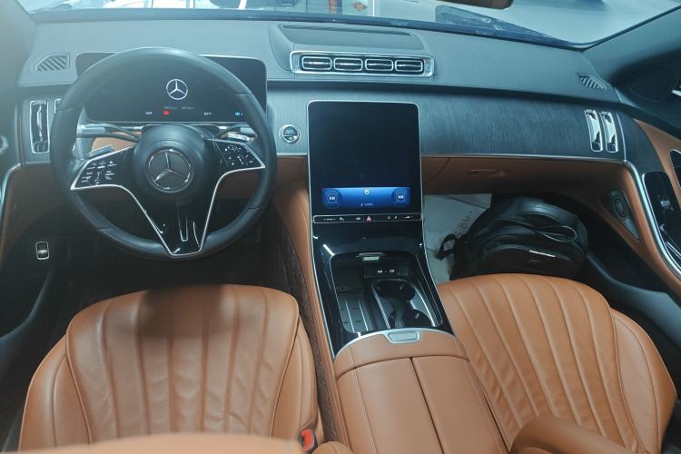 Used Mercedes-Benz S-Class 2021 S 400 L Business Model Center Console