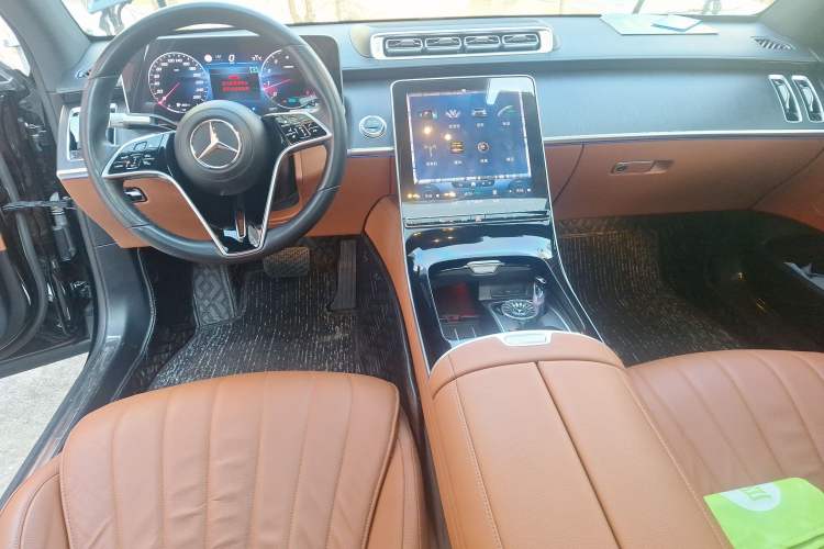 Used Mercedes-Benz S-Class 2021 S 400 L Business Model Center Console